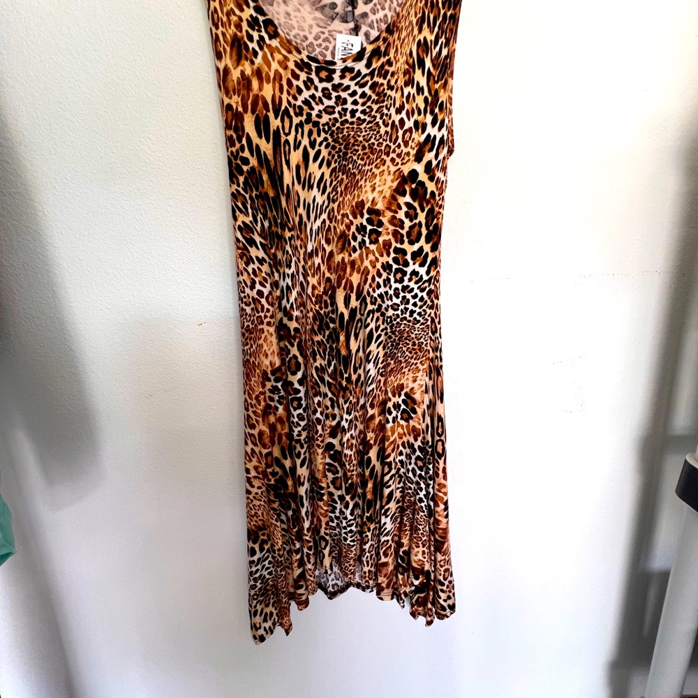 Jungle print - new with tags